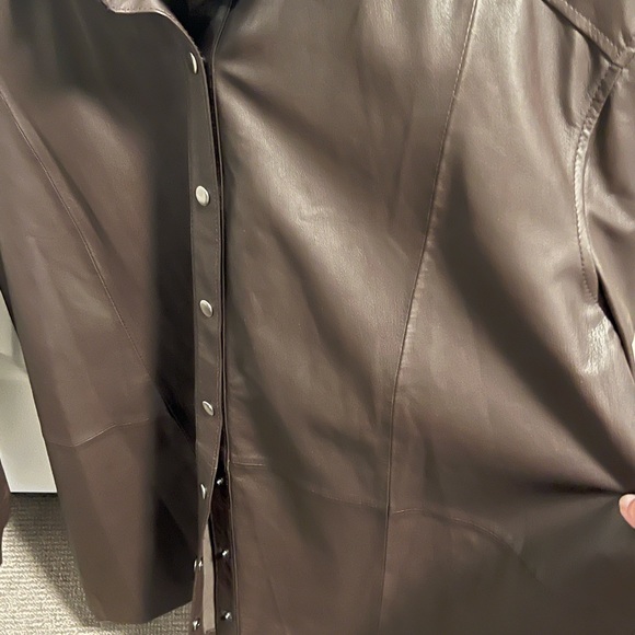 Karen by Smonsen Brown Leather Shirt with snap closures - Picture 4 of 12